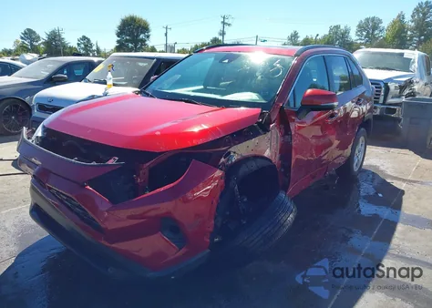 2021 Toyota Rav4 Xle из США, поврежденный, VIN 2T3W1RFV9MW142251